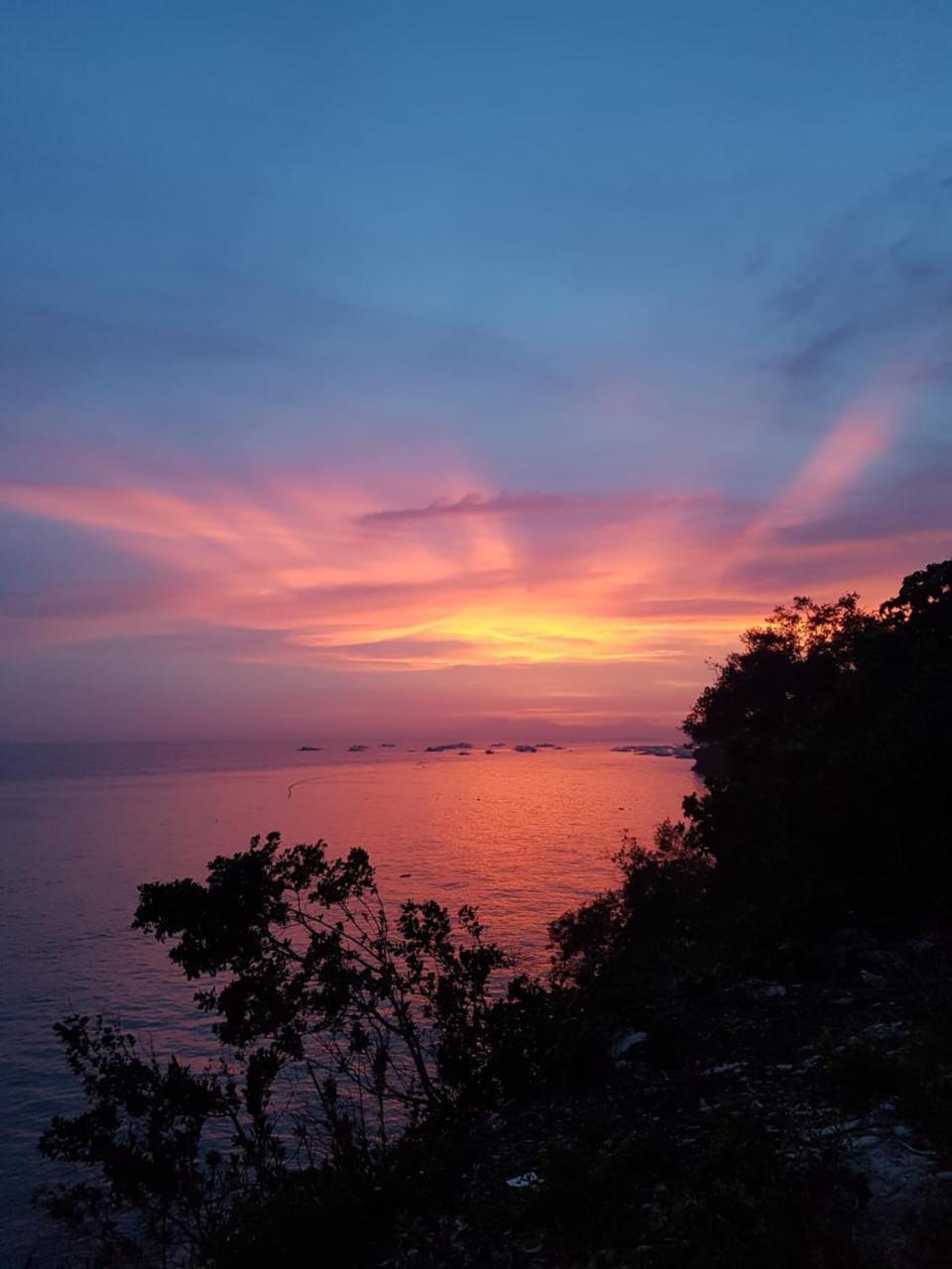 Cliffside Resort 3*