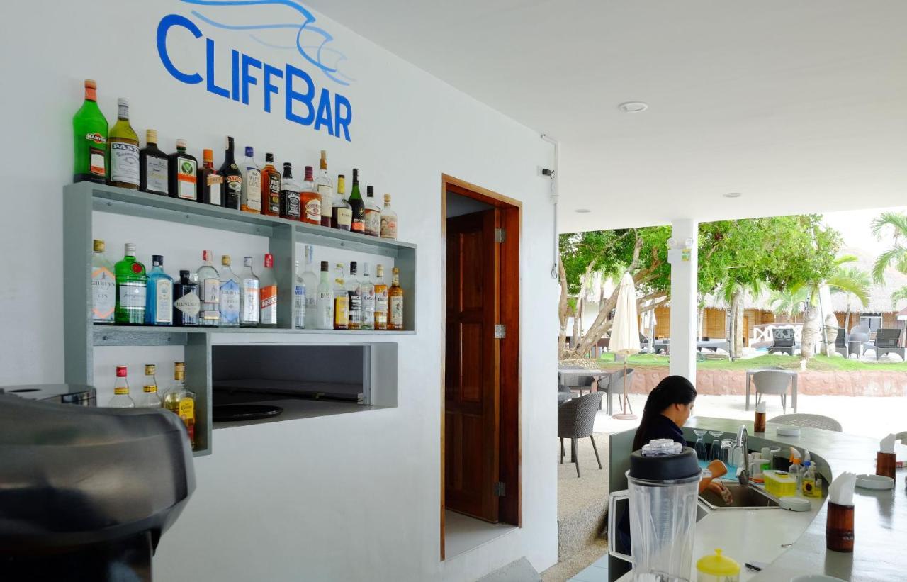 Cliffside 3*