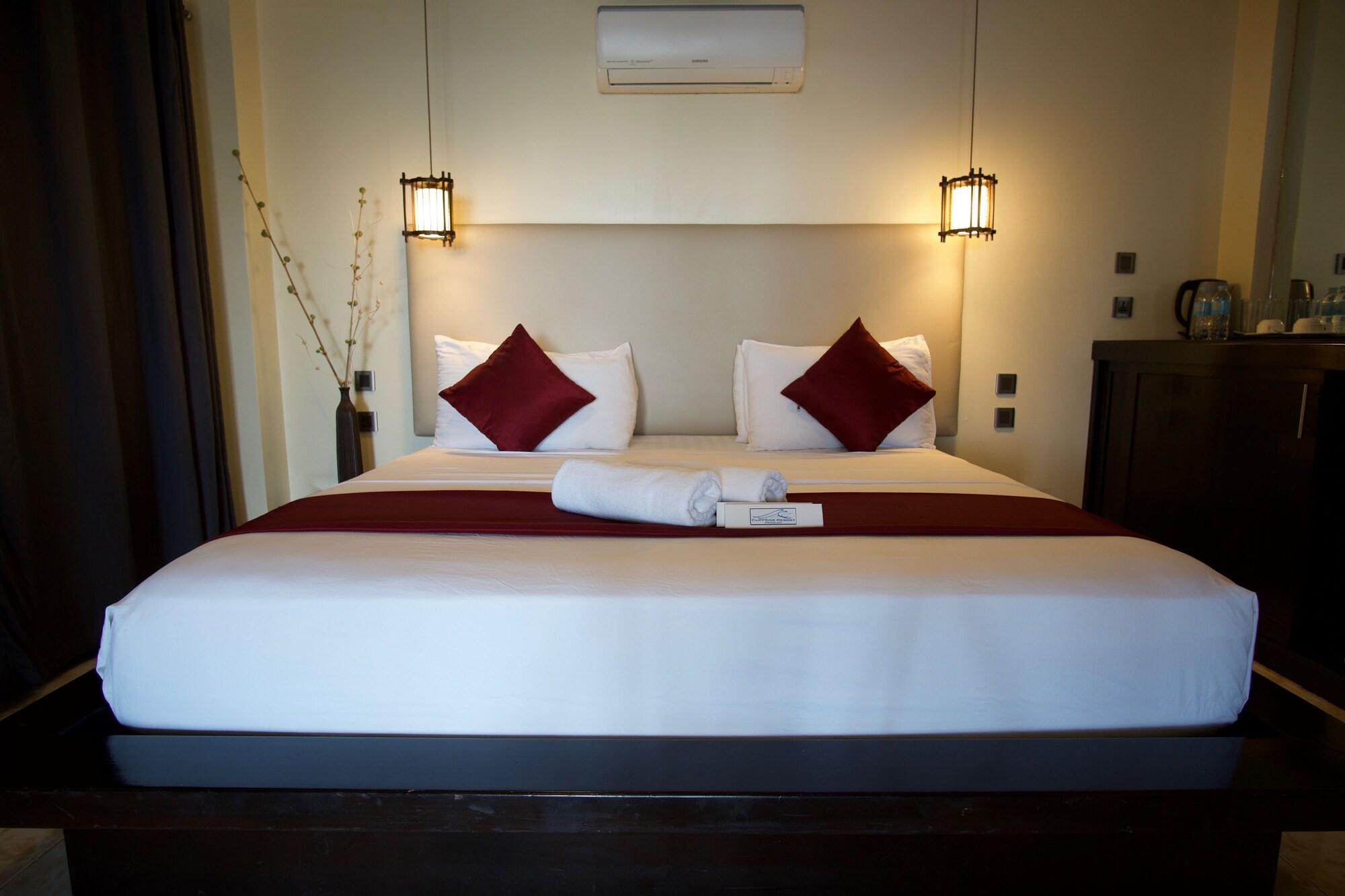Cliffside Resort 3*