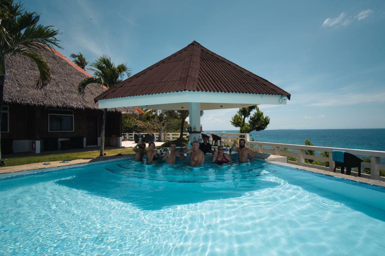 Cliffside Resort 3*