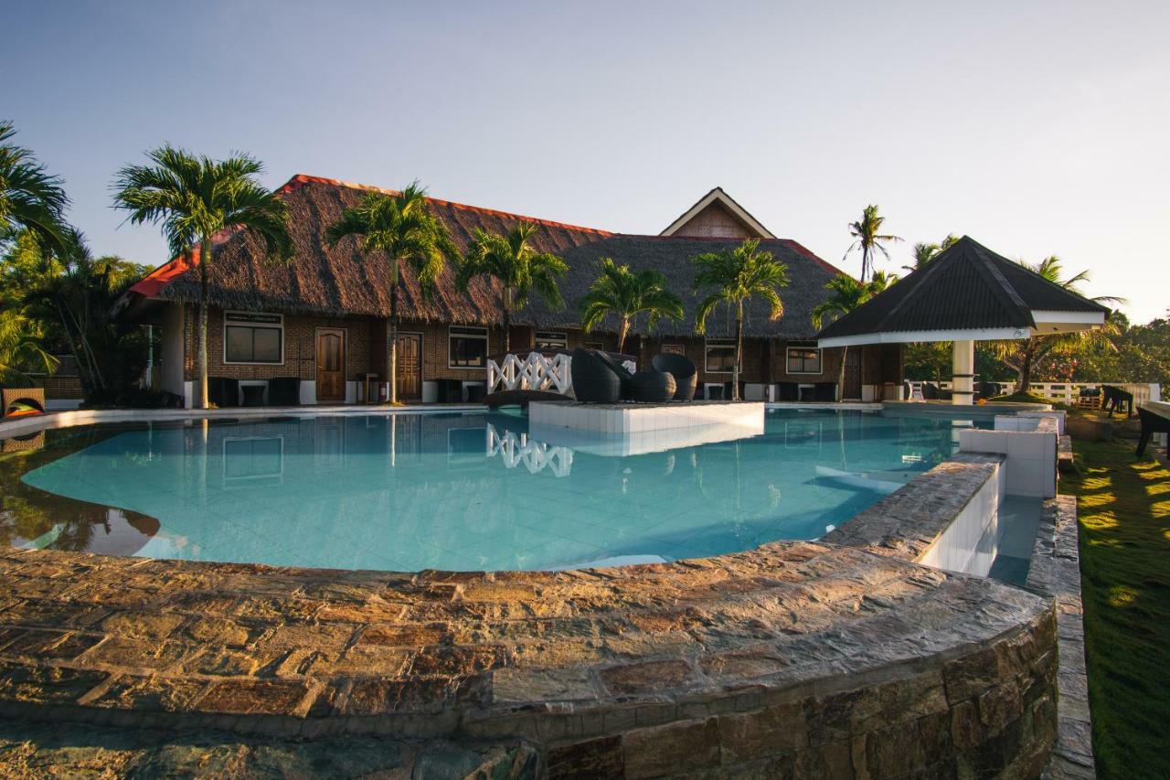 Resort Cliffside