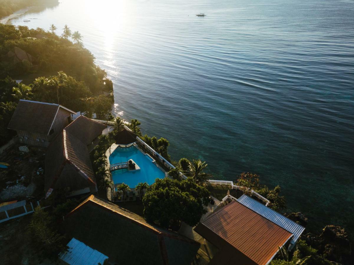 Cliffside 3* Panglao
